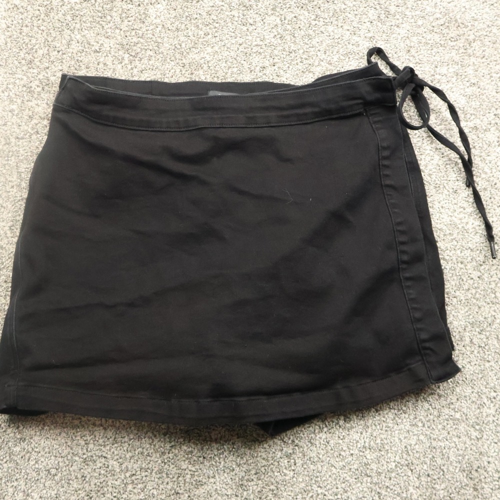 Judy‎ Blue Shorts Womens 2XL Black Denim Wrap Skirt Style Distressed Casual